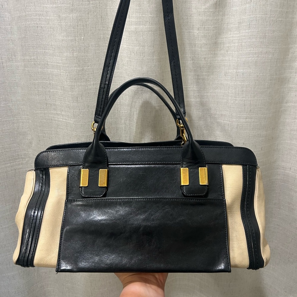 Chloe Handbag - Picture 2 of 13